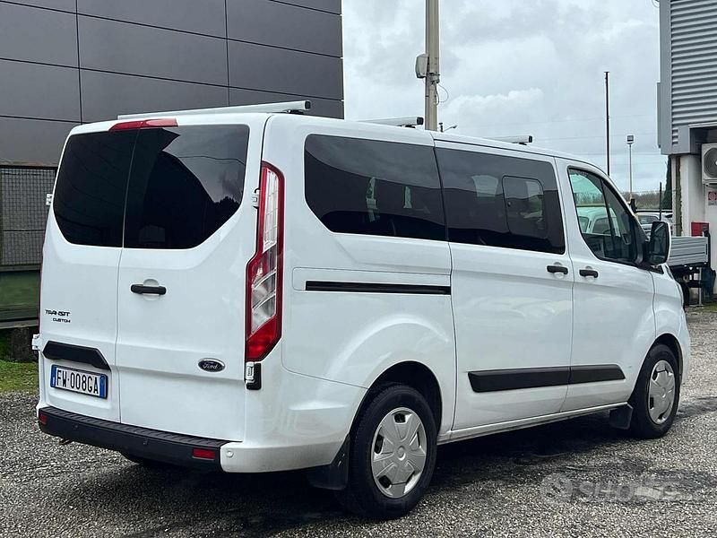 Usata Ford Transit Custom Trend 131 CV (96 kW) 2019 Bianco Station wagon