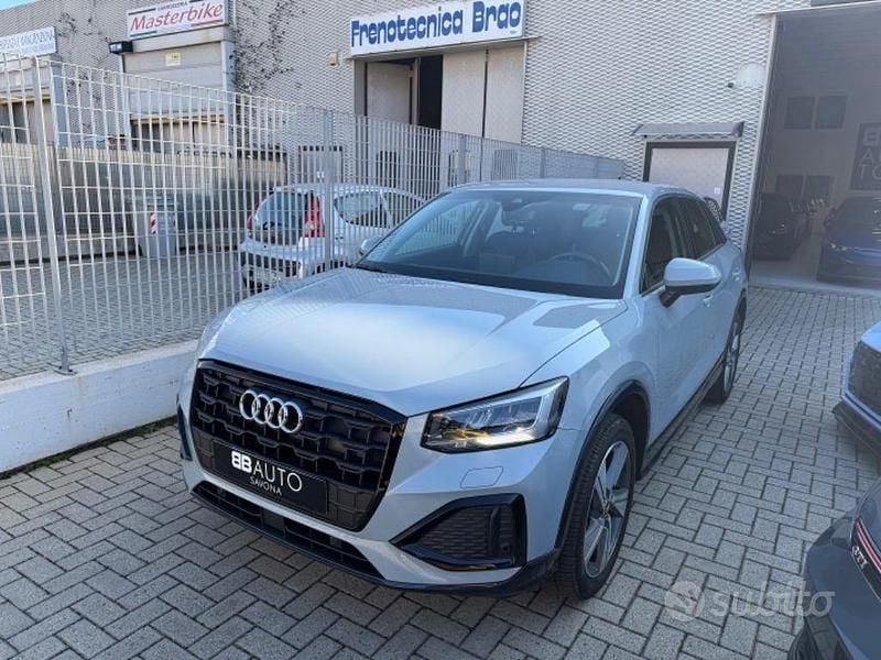 Usata Audi Q2 Admired 116 CV (85 kW) 2021 Grigio SUV