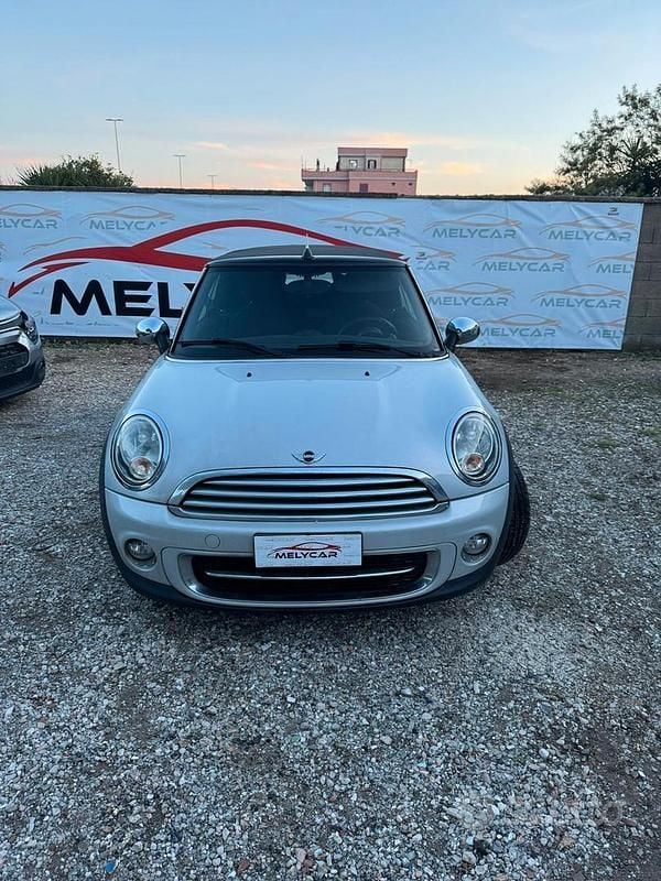 Grigio Usata 2013 Mini Cooper Coupé Coupé | 3900 € (Super prezzo) - Immagine 1/4