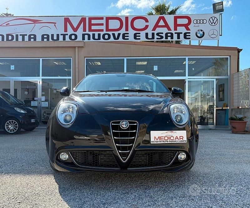 Nero Usata 2014 Alfa Romeo MiTo Distinctive Due volumi | 8500 € (Molto cara) - Immagine 1/4