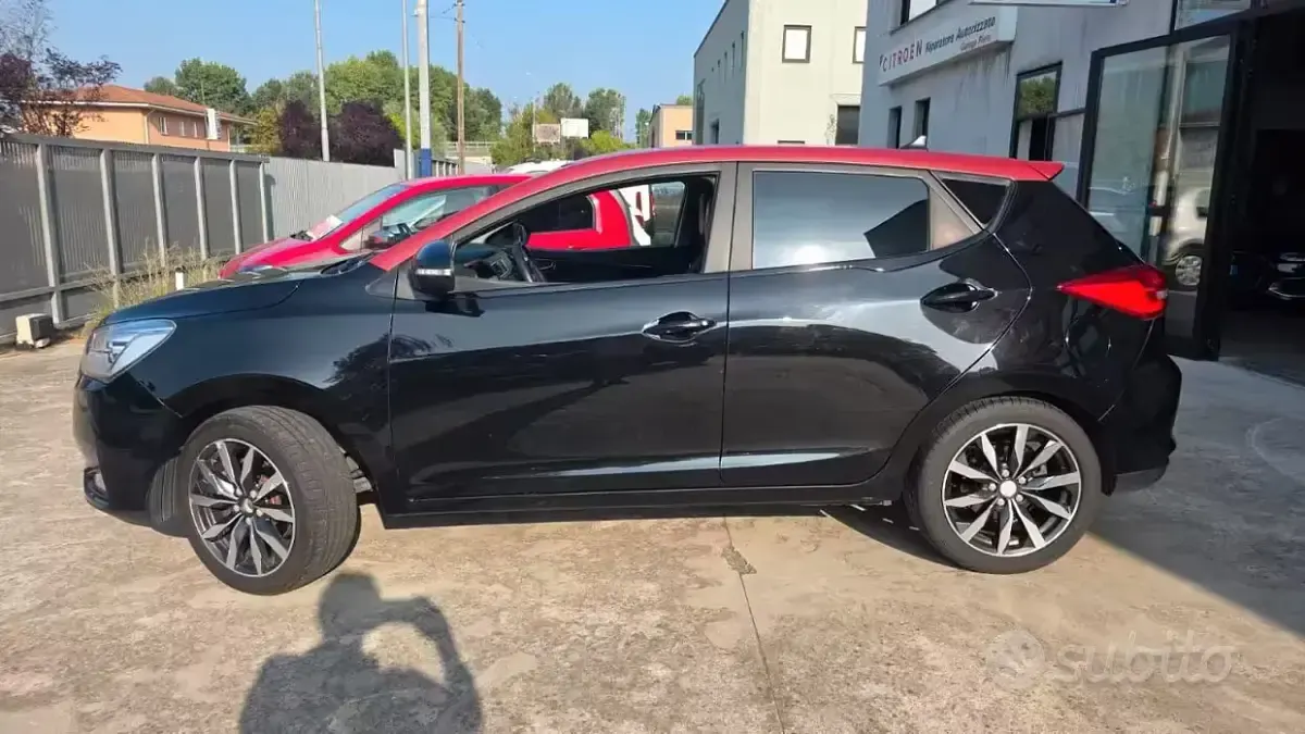 Usata EVO Evo 3 107 CV (78 kW) 2022 Nero SUV
