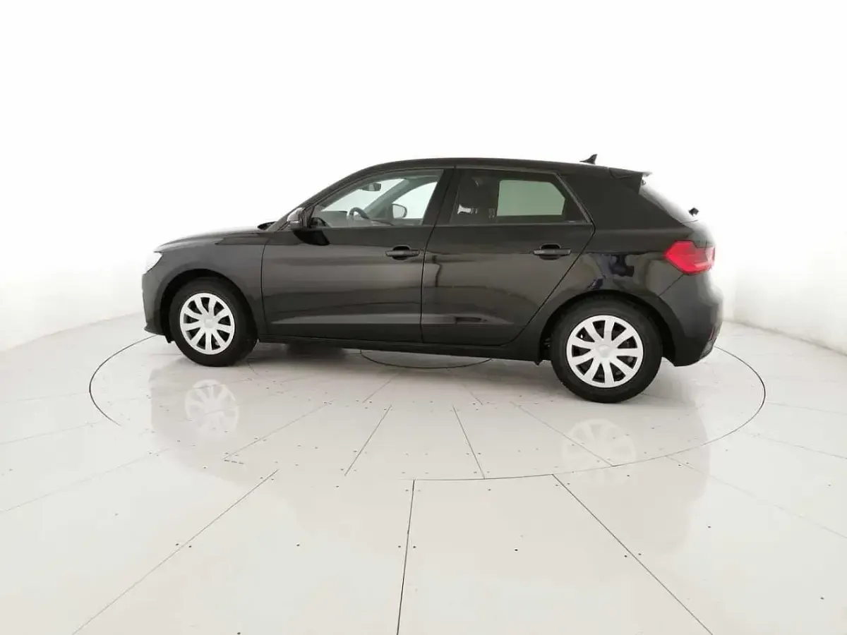 Brugt Audi A1 Sportback Business 116 HK (85 kW) 2025 Sort Hatchback