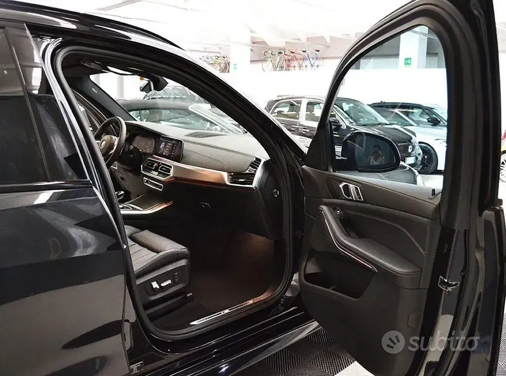 Usata BMW X5 M Sport 340 CV (250 kW) 2020 Nero SUV