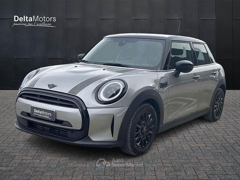 Usata Mini Cooper Clubman Resolute Edition 136 CV (100 kW) 2023 Gray Station wagon