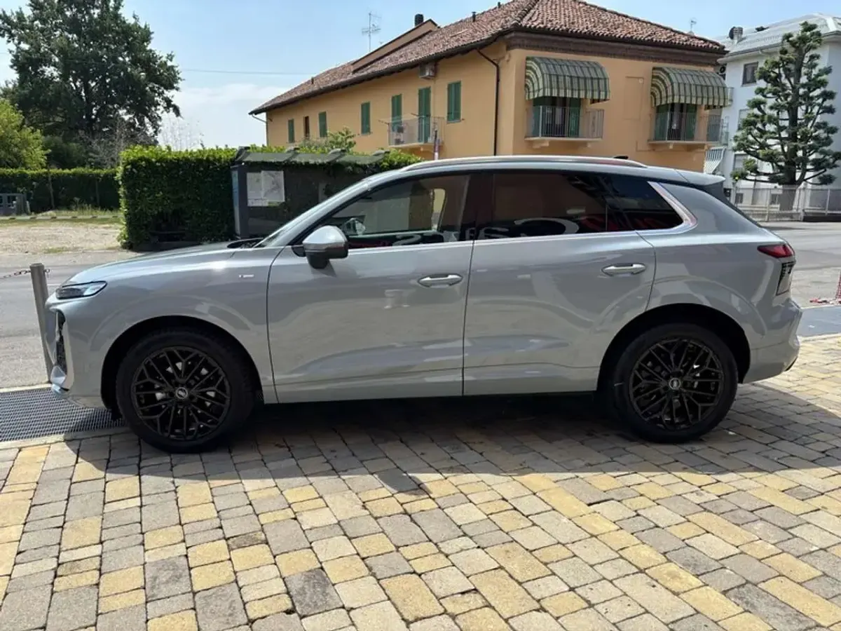 Nuova Audi Q3 S-Line 150 CV (110 kW) 2026 Grigio SUV