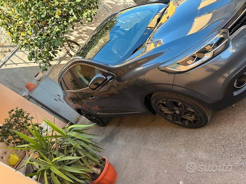 Usata Renault Kadjar 115 CV (84 kW) 2018 Blu SUV