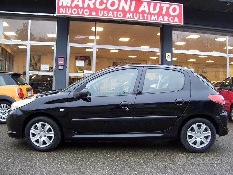 Usata Peugeot 206 60 CV (44 kW) 2010 Nero Berlina