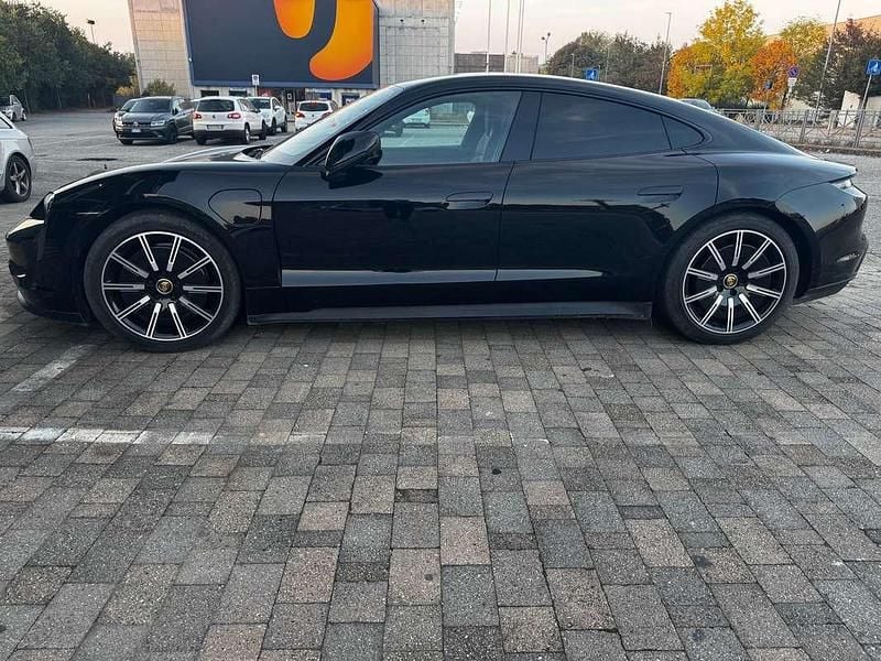 Occasion Porsche Taycan Performance Package 350 kW (476 ch) 2021 Noir Berline