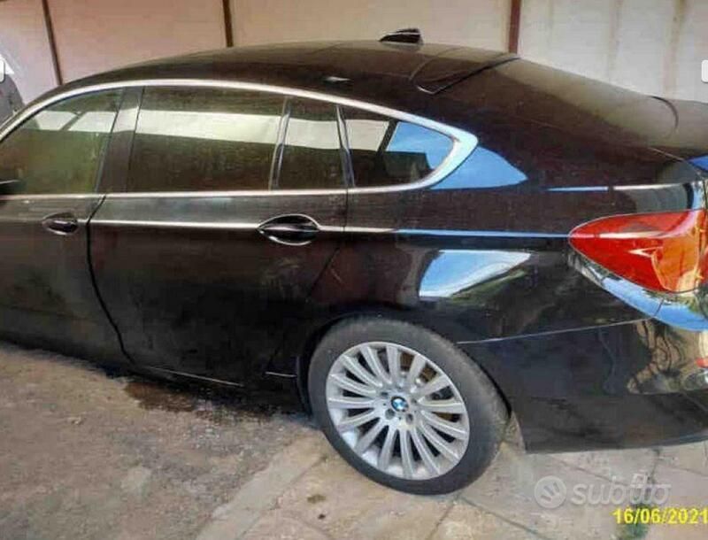 Usata BMW 520 Gran Turismo 184 CV (135 kW) 2013 Antracite Berlina