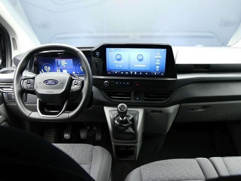 Usata Ford Transit Custom Titanium 136 CV (100 kW) 2025 Nero Station wagon