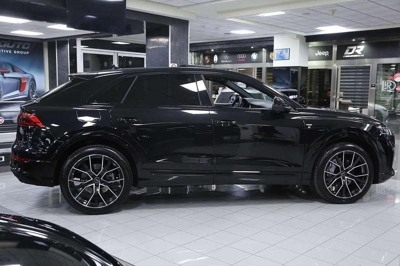 Usata Audi Q8 S-Line 286 CV (210 kW) 2025 Nero mythos met. SUV