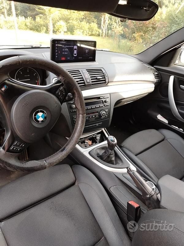 Usata BMW 120 177 CV (130 kW) 2009 Bianco Utilitaria