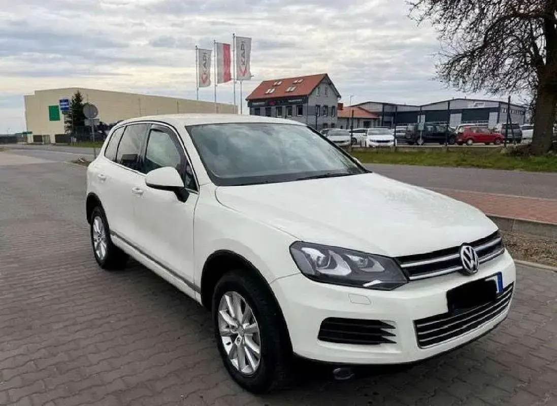 Usata VW Touareg 239 CV (175 kW) 2010 Bianco SUV
