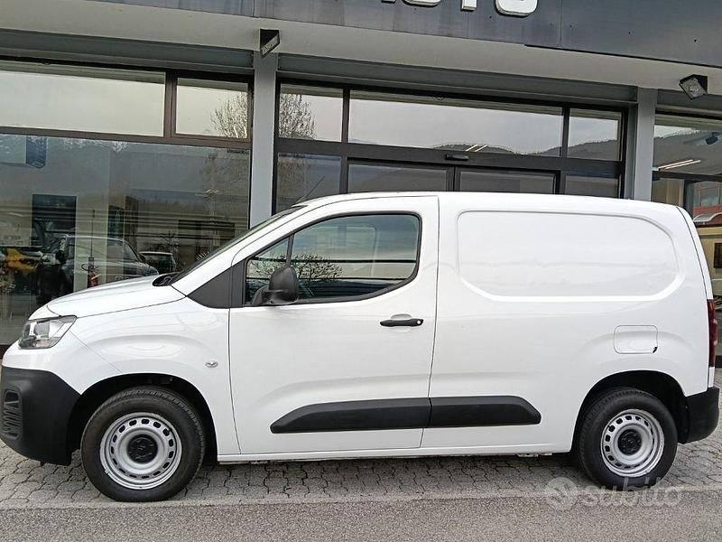 Usata Citroën Berlingo 102 CV (75 kW) 2020 Bianco Monovolume