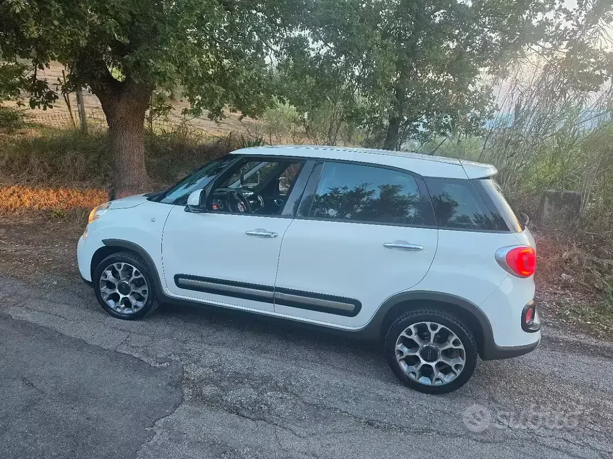 Usata Fiat 500L Trekking 85 CV (62 kW) 2014 Monovolume