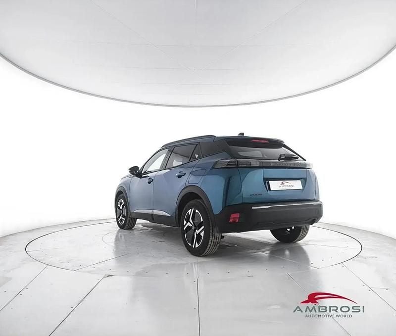Usata Peugeot 2008 Allure 101 CV (74 kW) 2025 Bianco SUV