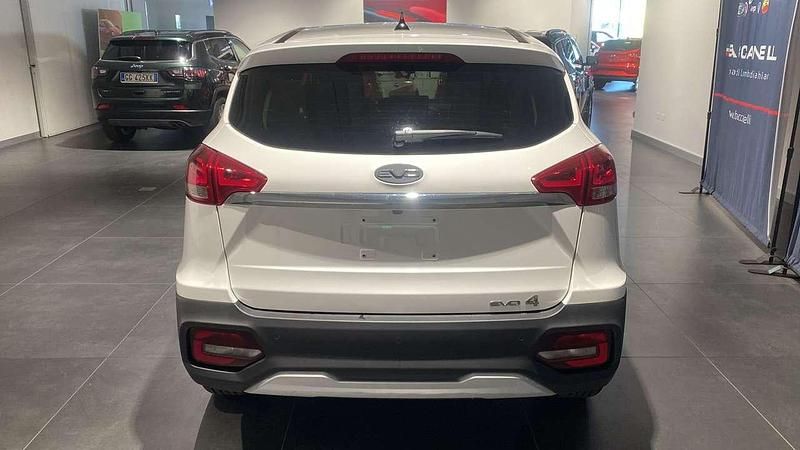 Nuevo EVO Evo 4 114 CV (83 kW) 2026 Blanco SUV