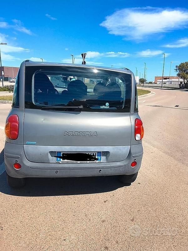 Usata Fiat Multipla 2001 Grigio Monovolume