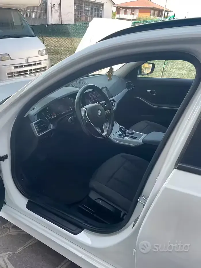 Usata BMW 320 190 CV (139 kW) 2020 Bianco Station wagon
