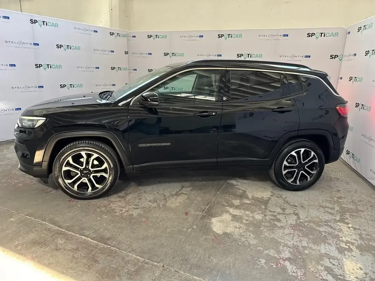 Usata Jeep Compass Limited 131 CV (96 kW) 2022 Nero SUV