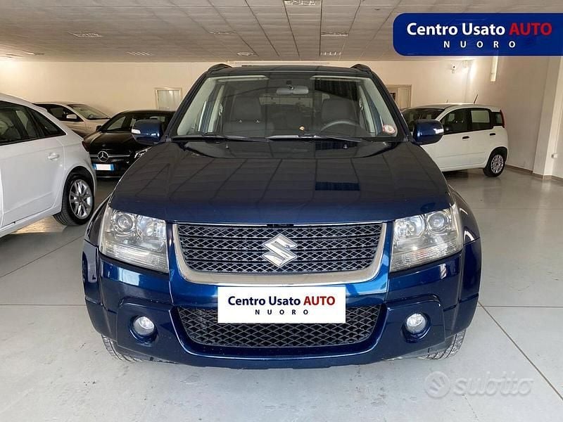 Usata Suzuki Grand Vitara 129 CV (94 kW) 2010 Blu SUV