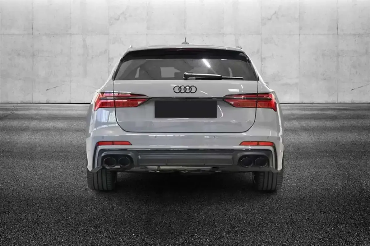 Usata Audi S6 344 CV (253 kW) 2023 Grigio Station wagon