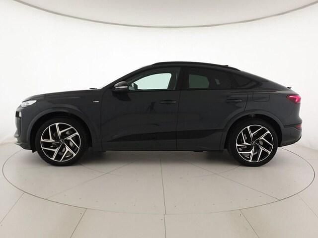 Usata Audi Q6 e-tron Advanced 284 kW (387 CV) 2025 Grigio magnete SUV