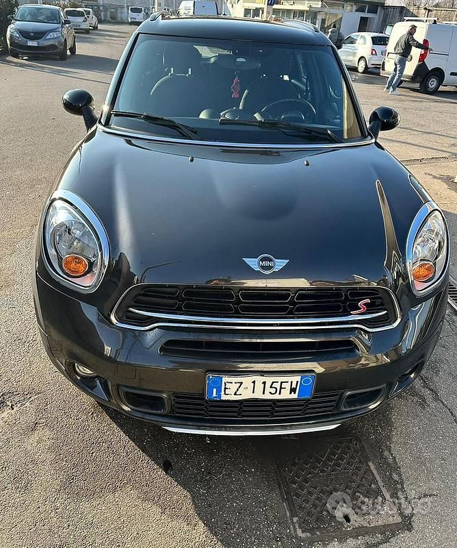Usata Mini Countryman 143 CV (105 kW) 2015 Nero SUV