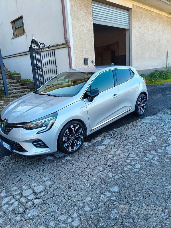 Usata Renault Clio V 2022 Grigio Utilitaria