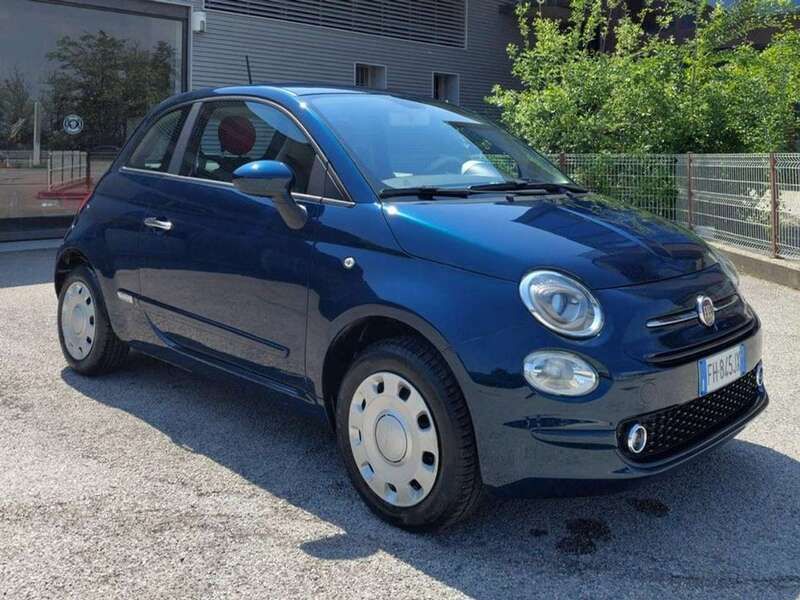 Usata Fiat 500 Pop 69 CV (50 kW) 2017 Blu/azzurro Utilitaria