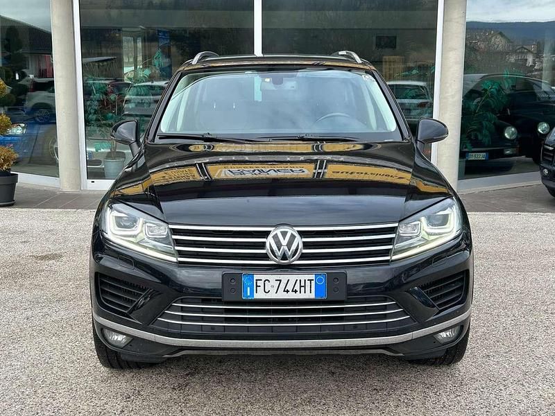 Usata VW Touareg Executive 204 CV (150 kW) 2016 Nero SUV