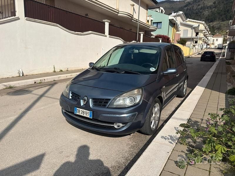 Usata Renault Scénic II 131 CV (96 kW) 2008 Blu/azzurro Monovolume