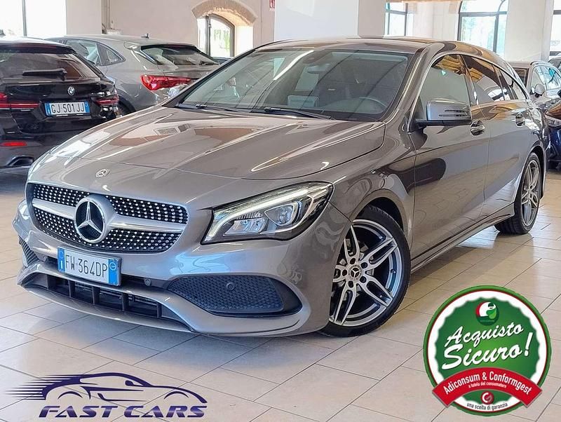Grigio Usata 2019 Mercedes CLA200 Shooting Brake Premium Station wagon | 18.500 € (Buon prezzo) - Immagine 1/4