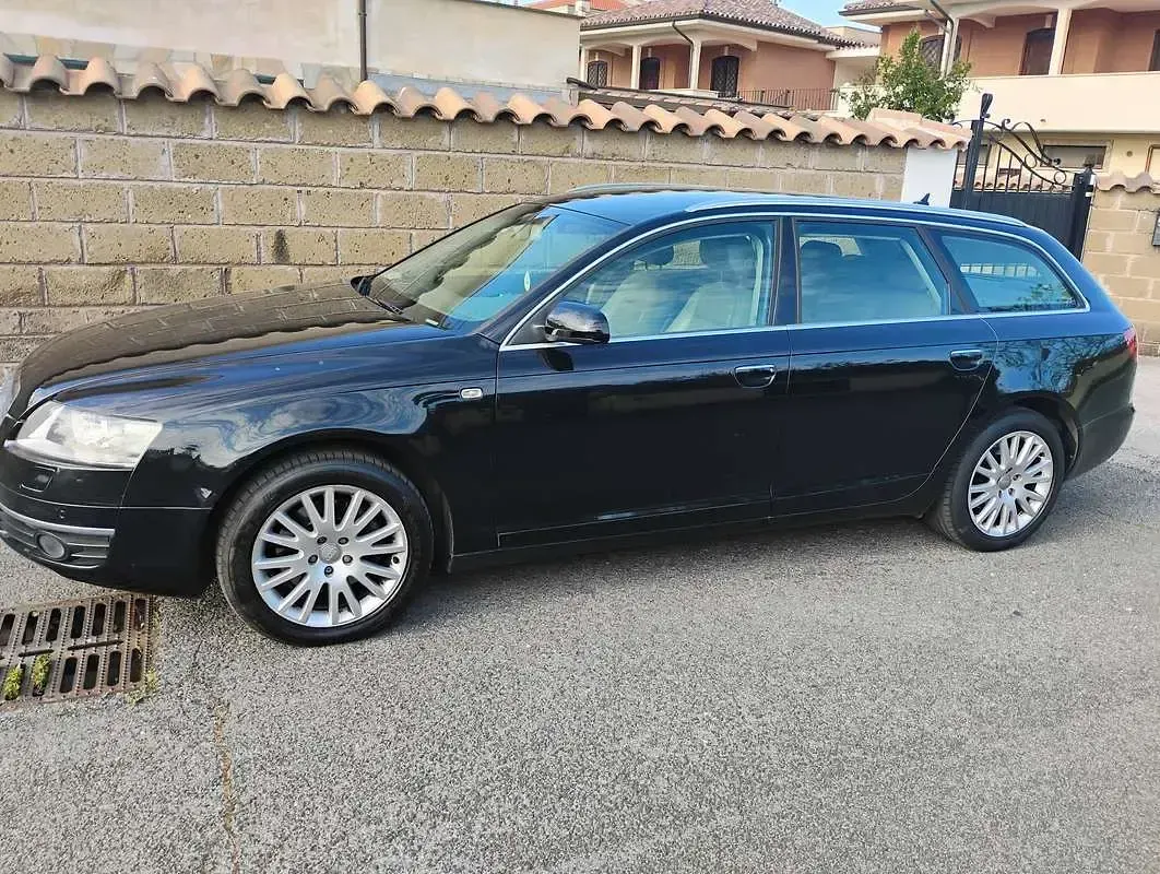 Usata Audi A6 Ambiente 232 CV (170 kW) 2009 Nero Station wagon
