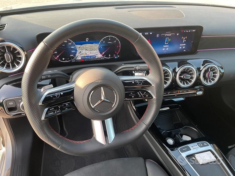 Usata Mercedes A180 Advanced 116 CV (85 kW) 2024 Berlina