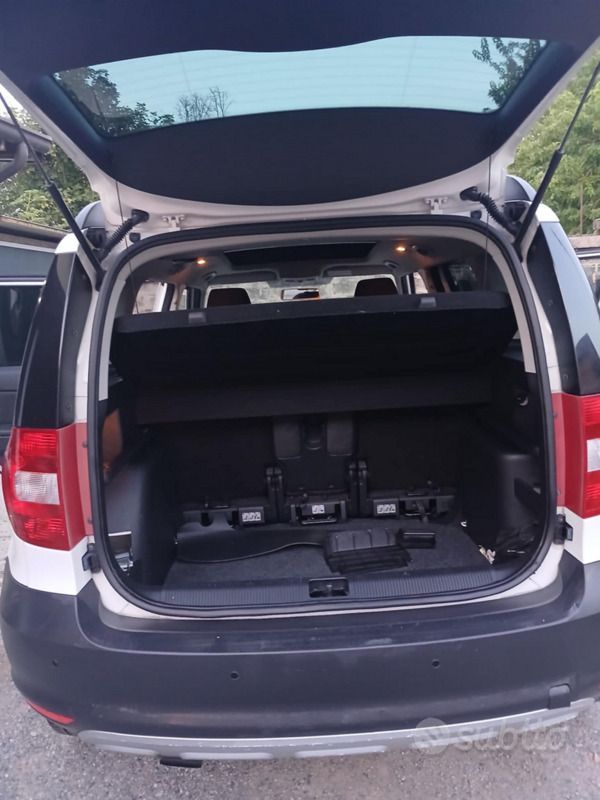 Usata Skoda Yeti 105 CV (77 kW) 2011 Bianco SUV