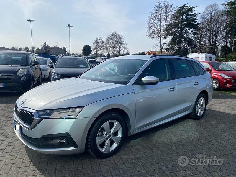 Usata Skoda Octavia Ambition 116 CV (85 kW) 2023 Grigio Station wagon