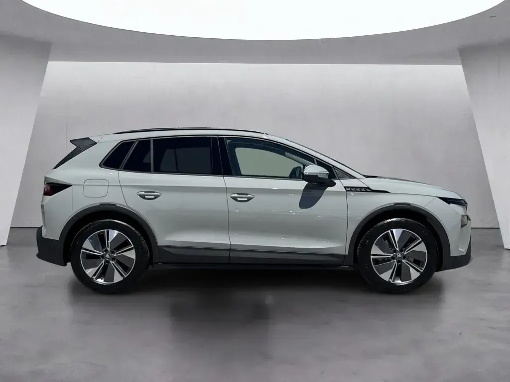 Nuova Skoda Elroq 69 kW (95 CV) 2026 Grigio pastello SUV
