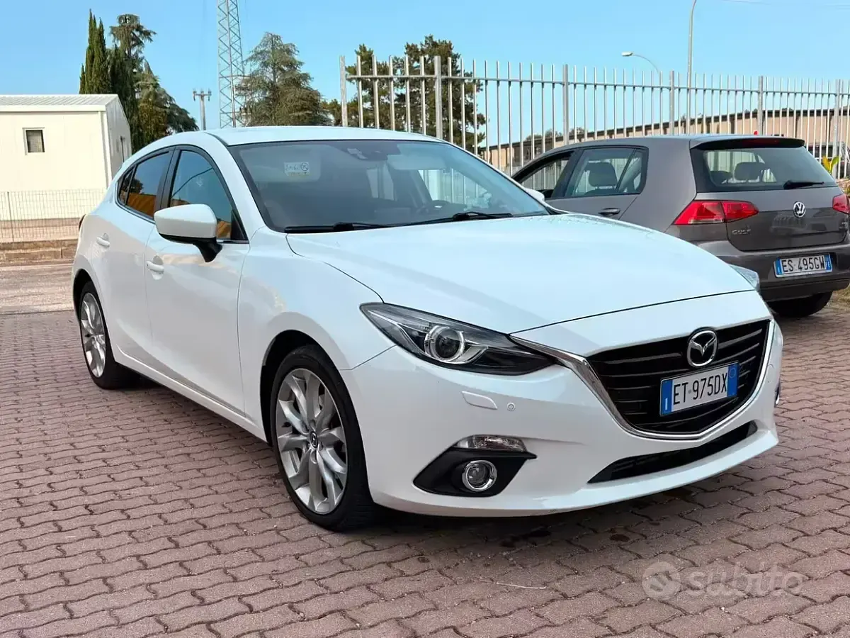 Usata Mazda 3 Exceed 150 CV (110 kW) 2014 Bianco Berlina