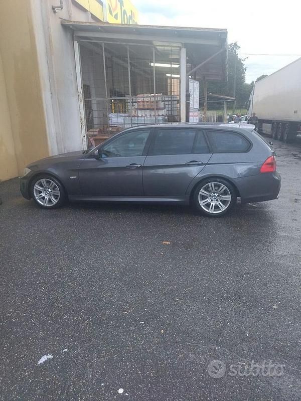 Usata BMW 320 M Sport 2006 Grigio Berlina