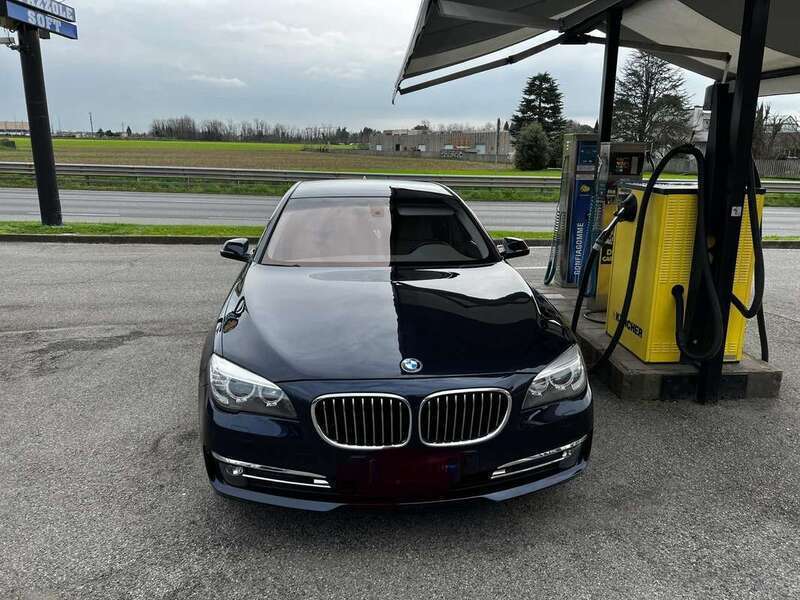 Usato 2015 BMW 730 3.0 Diesel 265 CV (18.500 €)