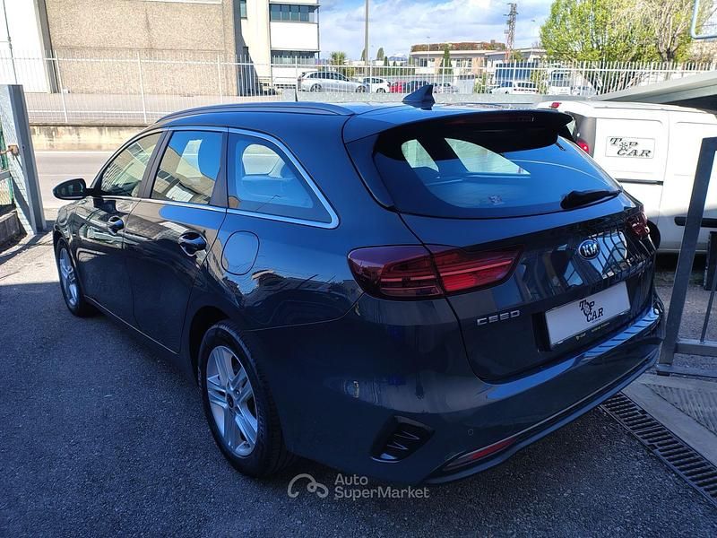 Usata Kia Ceed Sportswagon 116 CV (85 kW) 2019 Gray Station wagon
