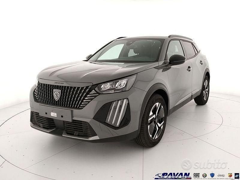 Nuova Peugeot 2008 Allure 136 CV (100 kW) 2025 Grigio SUV