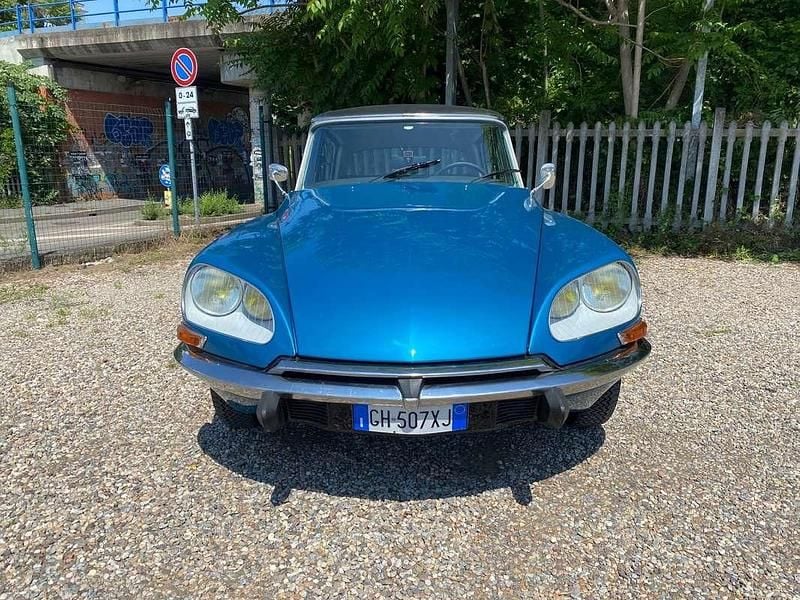 Usata Citroën DS 114 CV (83 kW) 1974 Blu/azzurro