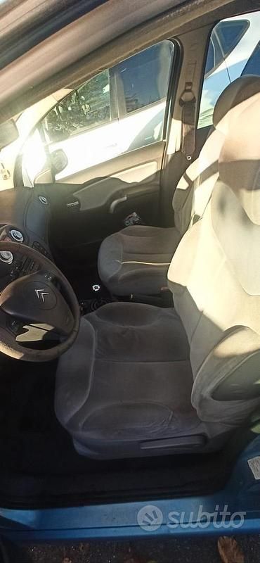 Usata Citroën C3 90 CV (66 kW) 2003 Blu Berlina