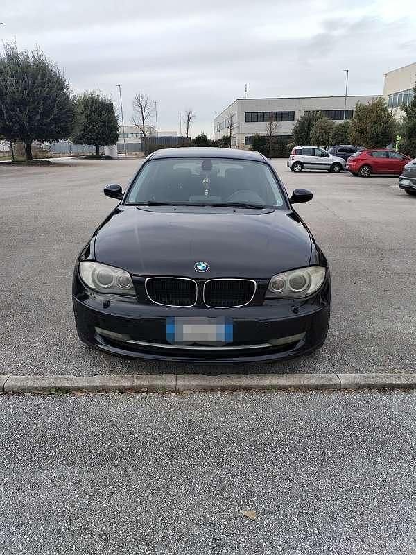 Usata 2009 BMW 123 Due volumi | 4500 € (Super prezzo) - Immagine 1/4