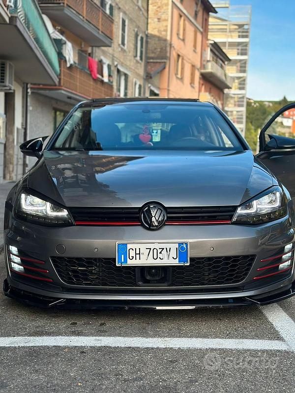Usata VW Golf VII 110 CV (80 kW) 2014 Grigio Berlina