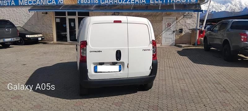 Usata Citroën Nemo SELECTION 75 CV (55 kW) 2012 Bianco Monovolume