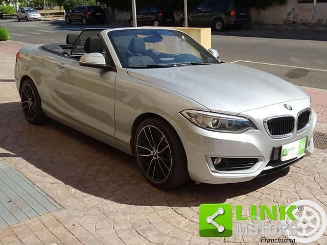 Usata BMW 220 Luxury Line 190 CV (139 kW) 2015 Argento Cabrio