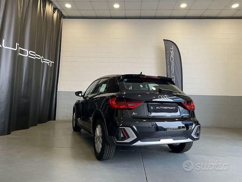 Nuova Audi A1 Business 116 CV (85 kW) 2025 Nero SUV
